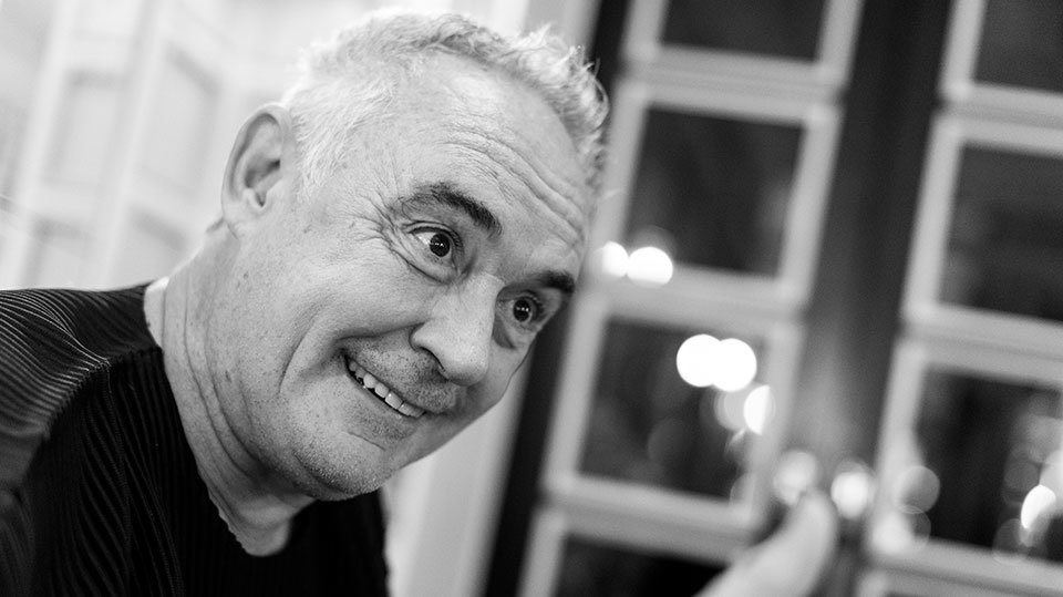 Ferrán Adriá durante la entrevista (ECD)